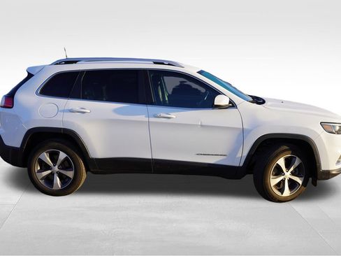 Used 2020 Jeep Cherokee Limited image 2