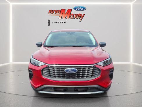 Used 2023 Ford Escape Active w/ Tech Pack #1 AWD/4WD image 2