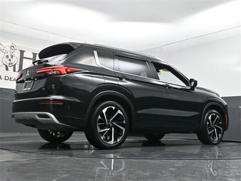 Used 2023 Mitsubishi Outlander SEL 40th Anniversary image 34