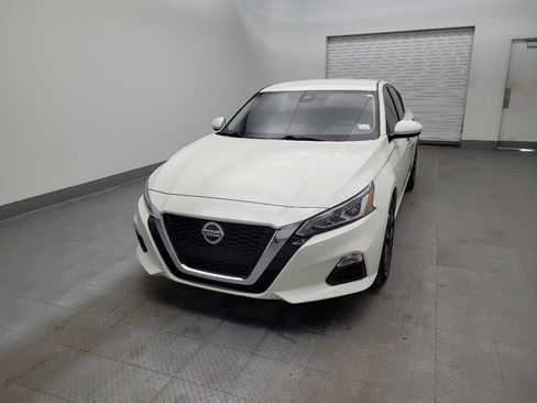 Used 2022 Nissan Altima 2.5 SV image 15
