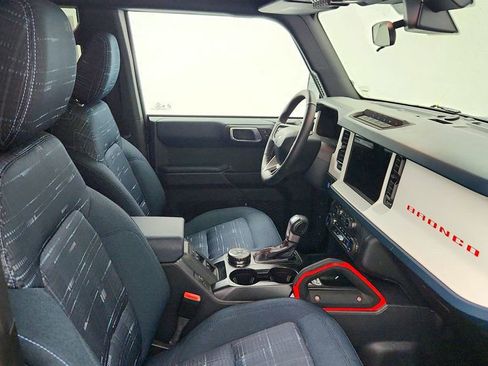 Used 2025 Ford Bronco Heritage Edition image 23