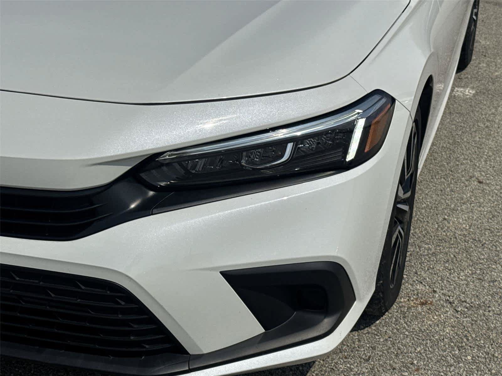 Used 2024 Honda Civic EX image 9