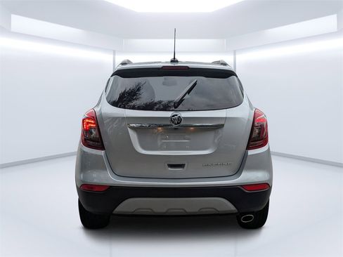 Used 2022 Buick Encore Preferred w/ Safety Package image 4
