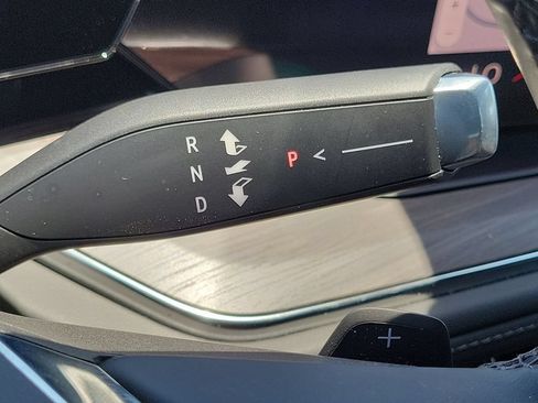Used 2026 Chevrolet Tahoe LS RWD image 16