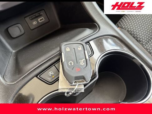 Certified 2020 GMC Acadia AT4 w/ Trailering Package AWD/4WD image 32