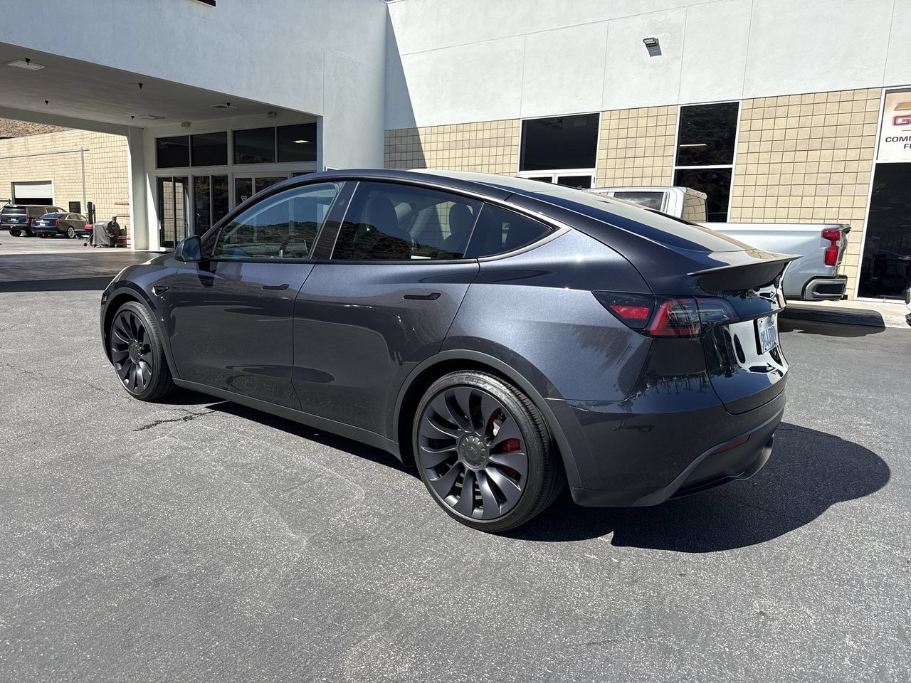 Used 2024 Tesla Model Y Performance AWD/4WD image 6