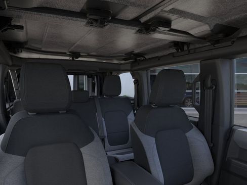 New 2025 Ford Bronco 4-Door image 16