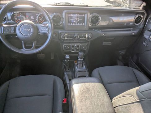 Used 2022 Jeep Gladiator Sport image 20