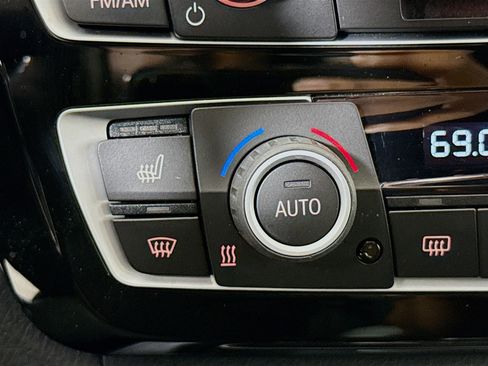 Used 2018 BMW M3 RWD image 22
