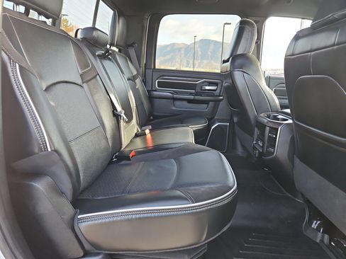 Used 2025 RAM 2500 Laramie image 32