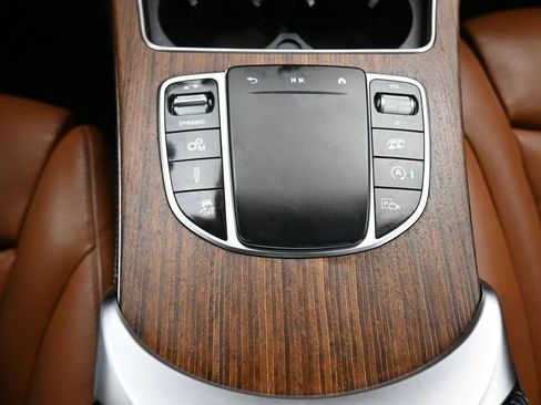 Used 2020 Mercedes-Benz GLC 43 AMG 4MATIC w/ Parking Assistance Package image 29