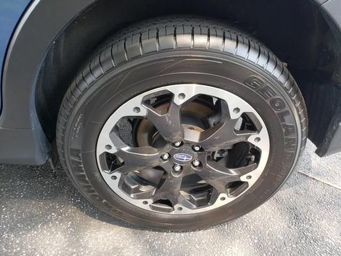 Certified 2022 Subaru Crosstrek 2.0i Premium AWD/4WD image 20