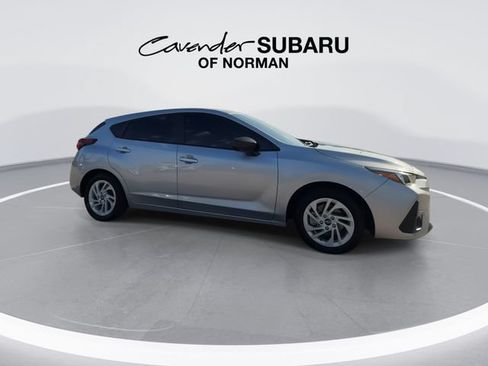 Used 2025 Subaru Impreza 2.0i AWD/4WD image 9