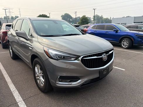 Used 2019 Buick Enclave Essence w/ Trailering Package, 5000 lbs. AWD/4WD image 9