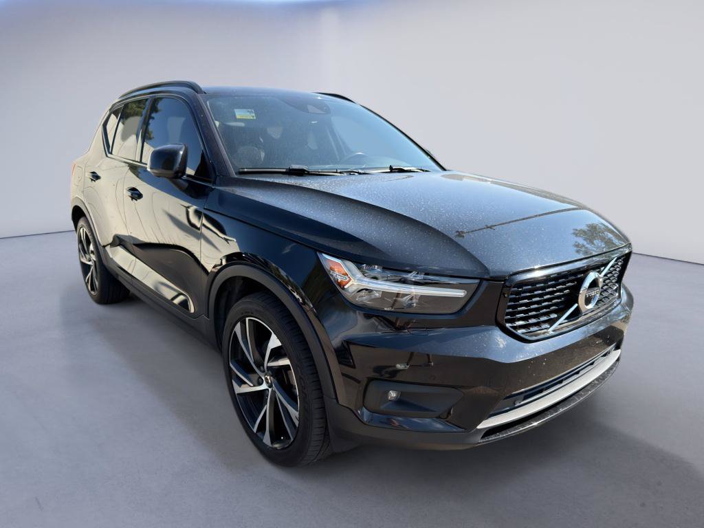 Used 2021 Volvo XC40 T5 R-Design AWD/4WD image 1