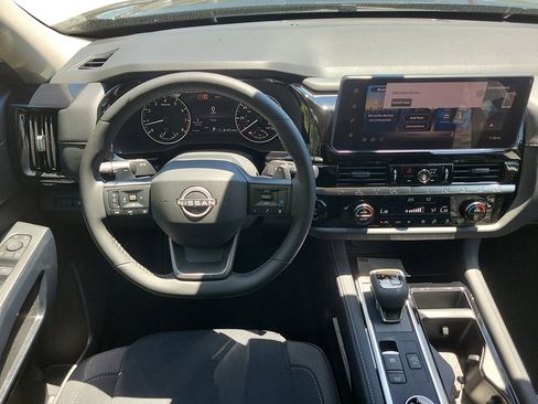 New 2026 Nissan Pathfinder SV AWD/4WD image 15