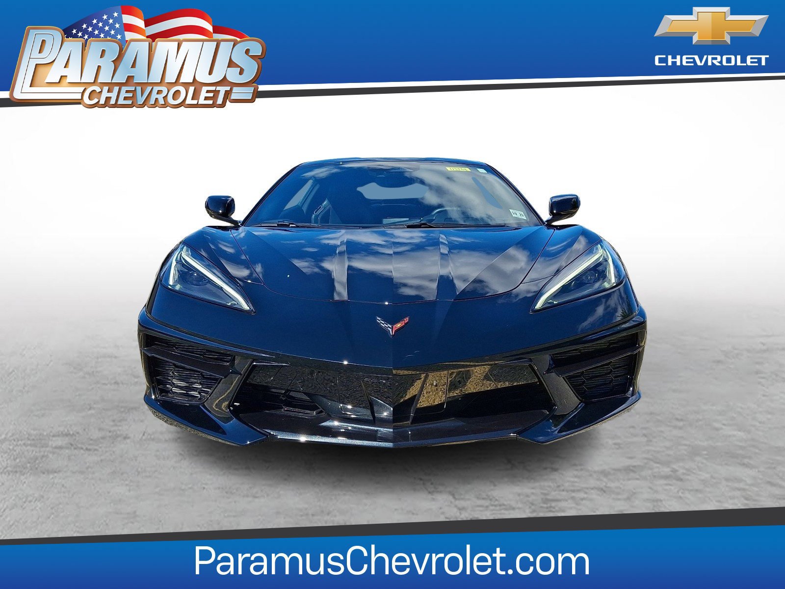 Used 2025 Chevrolet Corvette Stingray Coupe w/ 1LT RWD image 2