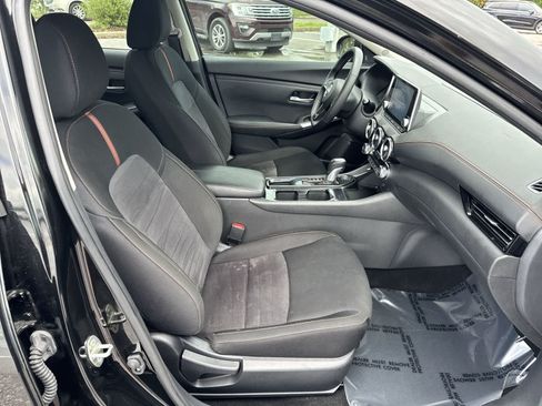 Used 2025 Nissan Sentra SR w/ Midnight Edition FWD image 28