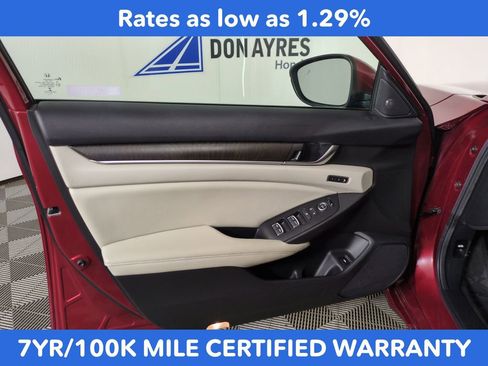 Used 2021 Honda Accord Touring image 10