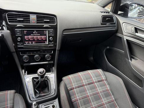 Used 2019 Volkswagen GTI Rabbit Edition FWD image 20