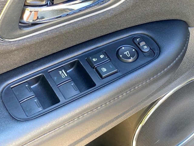 Used 2020 Honda HR-V EX image 13