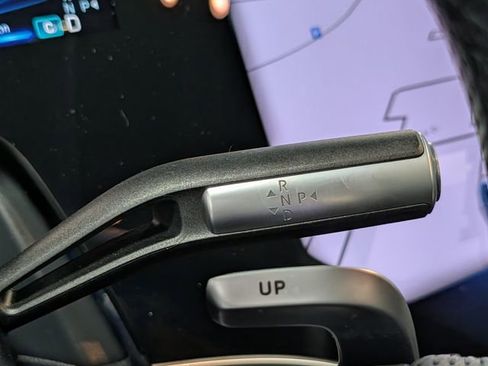 Used 2022 Mercedes-Benz EQS AMG 4MATIC image 28