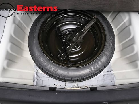 Used 2025 Nissan Altima 2.5 SV FWD image 21