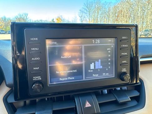 Used 2019 Toyota RAV4 XLE w/ Convenience Package image 34