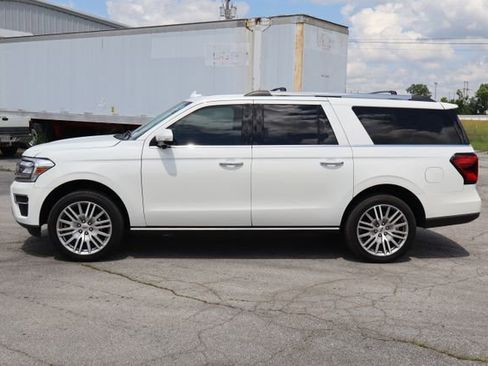 Used 2023 Ford Expedition Max Limited AWD/4WD image 3