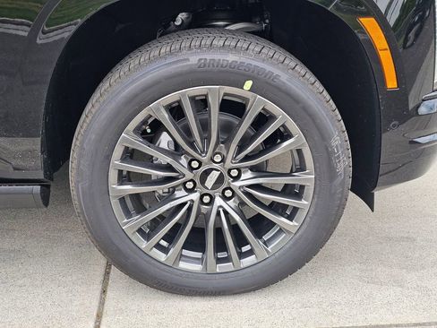New 2026 Cadillac Escalade Platinum Sport AWD/4WD image 9