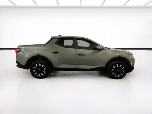 Used 2025 Hyundai Santa Cruz SE FWD image 22