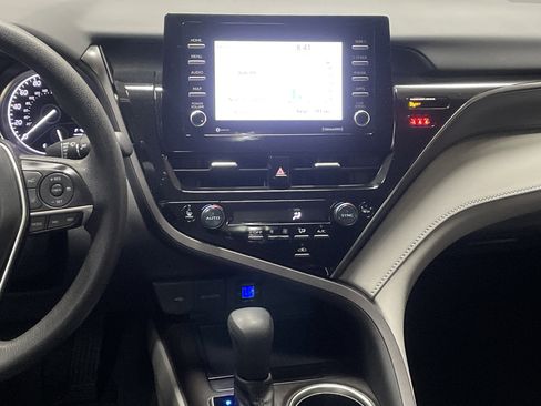 Used 2024 Toyota Camry LE image 30