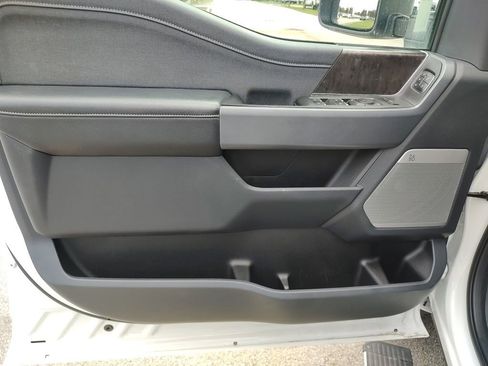 Used 2023 Ford F250 Lariat w/ Lariat Ultimate Package image 17