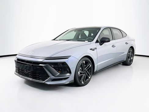 Used 2025 Hyundai Sonata N Line FWD image 3