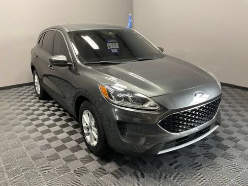 Used 2020 Ford Escape SE AWD/4WD image 2
