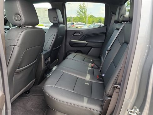 New 2026 GMC Canyon Elevation w/ Convenience Package image 14