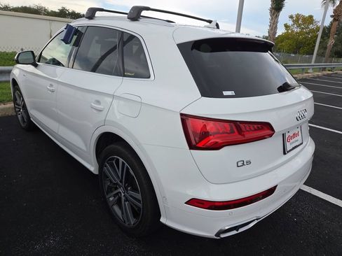 Used 2020 Audi Q5 e Prestige AWD/4WD image 4