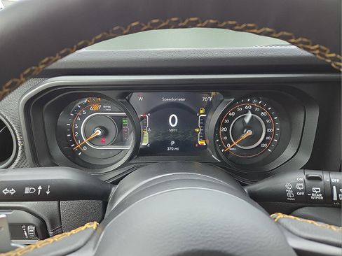 New 2025 Jeep Wrangler Unlimited Rubicon 392 image 23