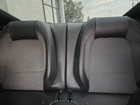 Used 2019 Ford Mustang Shelby GT350 w/ Technology Package RWD image 39