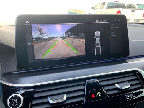 Used 2022 BMW 540i w/ Executive Package image 24