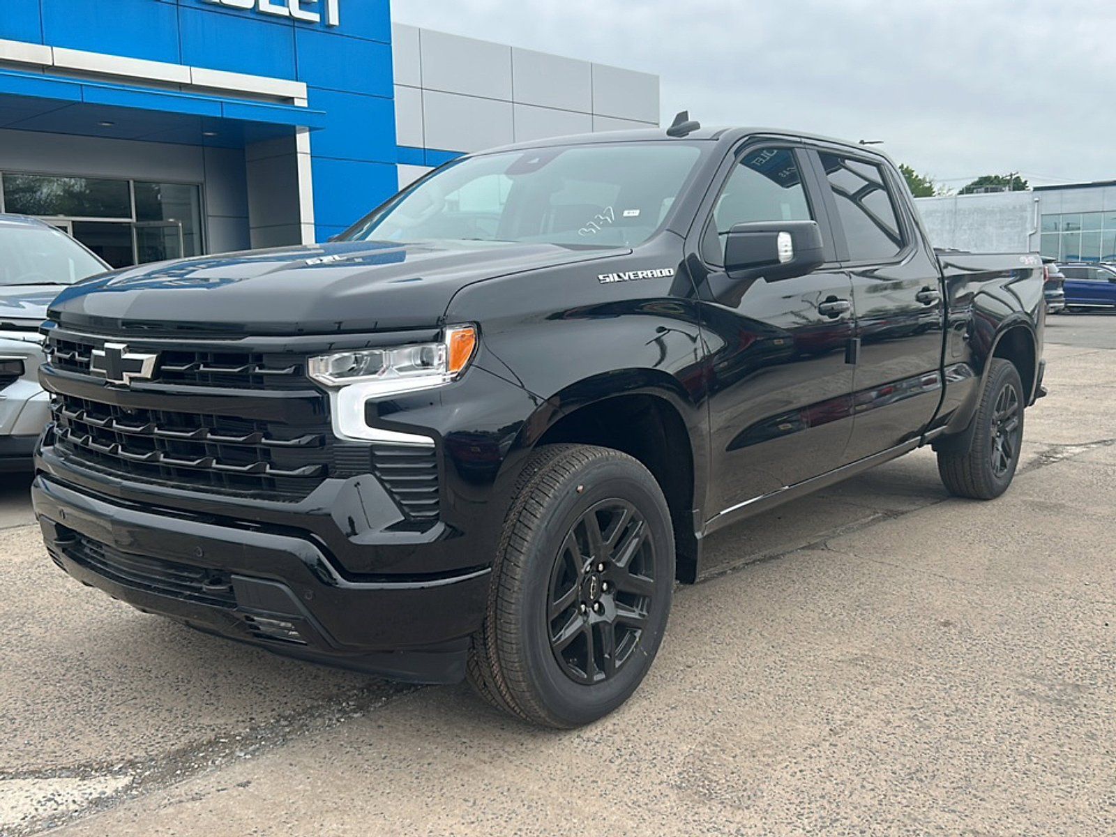 New 2026 Chevrolet Silverado 1500 RST w/ Safety Package AWD/4WD image 4