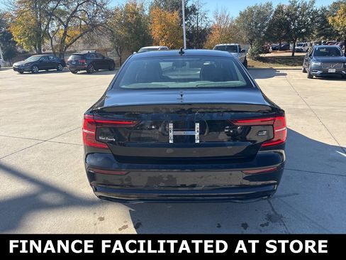 Certified 2023 Volvo S60 T8 Ultimate image 6