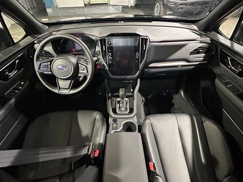 Used 2025 Subaru Forester Limited AWD/4WD image 10