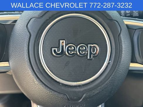 Used 2020 Jeep Wrangler Unlimited Sahara AWD/4WD image 23