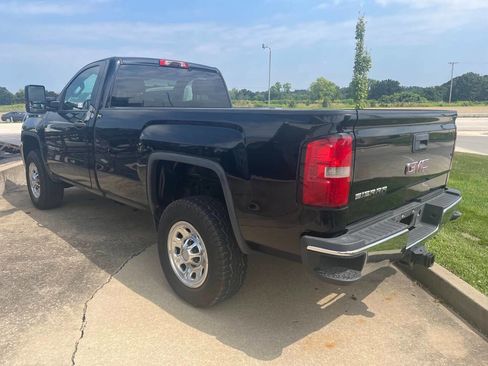 Used 2017 GMC Sierra 3500 4x4 Regular Cab image 8