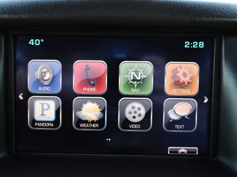 Used 2015 Chevrolet Suburban LTZ image 22