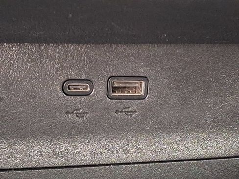 Used 2025 Chevrolet Equinox LT FWD image 22