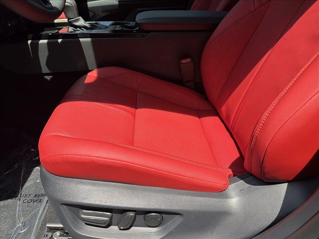 Used 2026 Toyota Camry XSE w/ Premium Plus Package FWD image 12