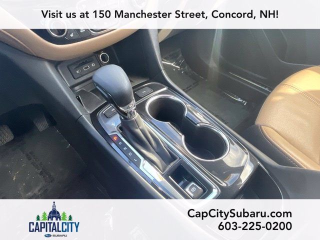 Used 2023 Chevrolet Equinox Premier AWD/4WD image 30