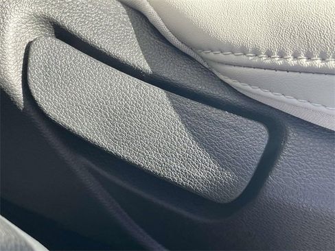 New 2025 Kia Telluride S image 14